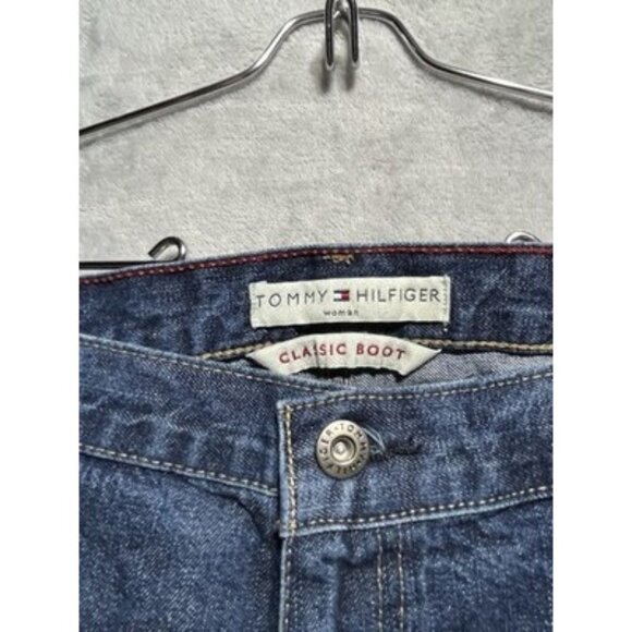 NWT Tommy Hilfiger Size 22 Plus Classic Boot Light Weight Denim Jeans 45x34 - Picture 2 of 12